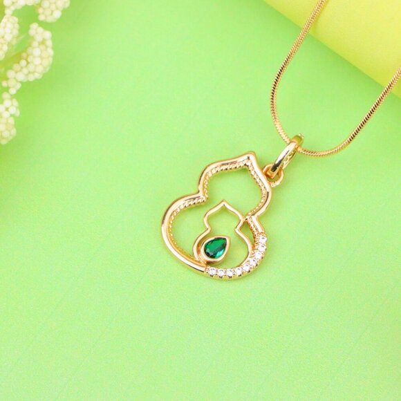 "Rose Gold Mother & Child Outline Pendant with Green Stone, XPPT1311 - Picture 1 of 12